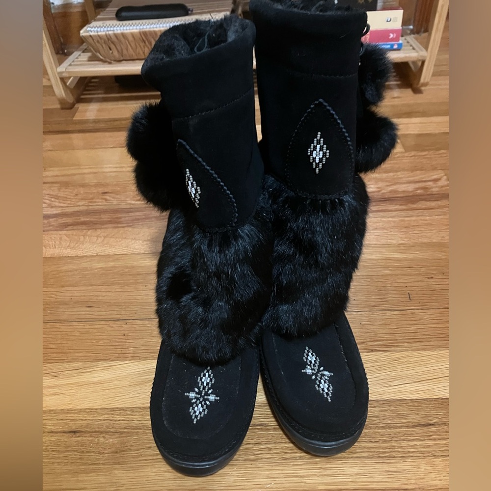Manitobah snowy owl Mukluks